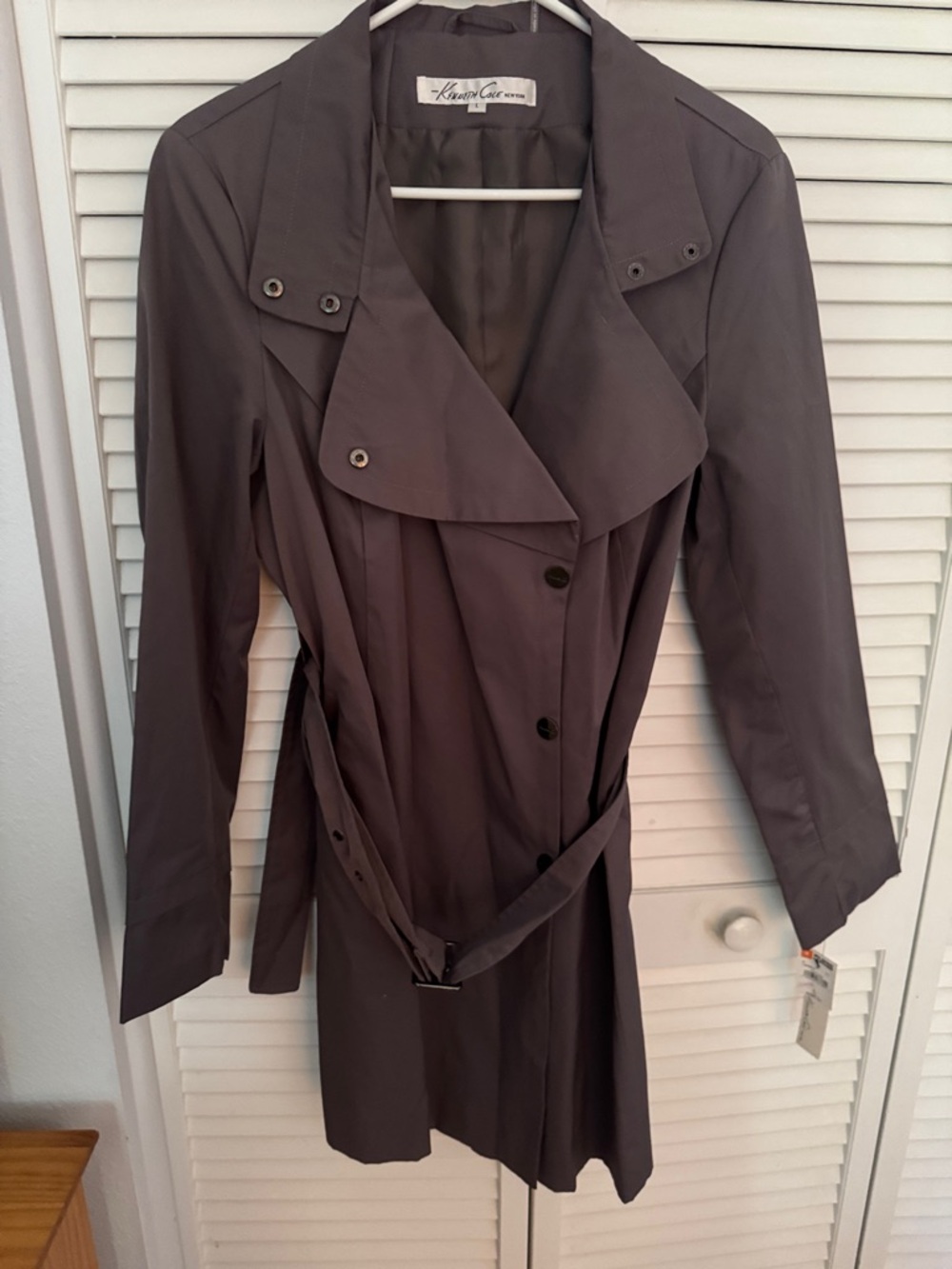 Kenneth Cole Gray Double-Breasted Trench Coat, Large